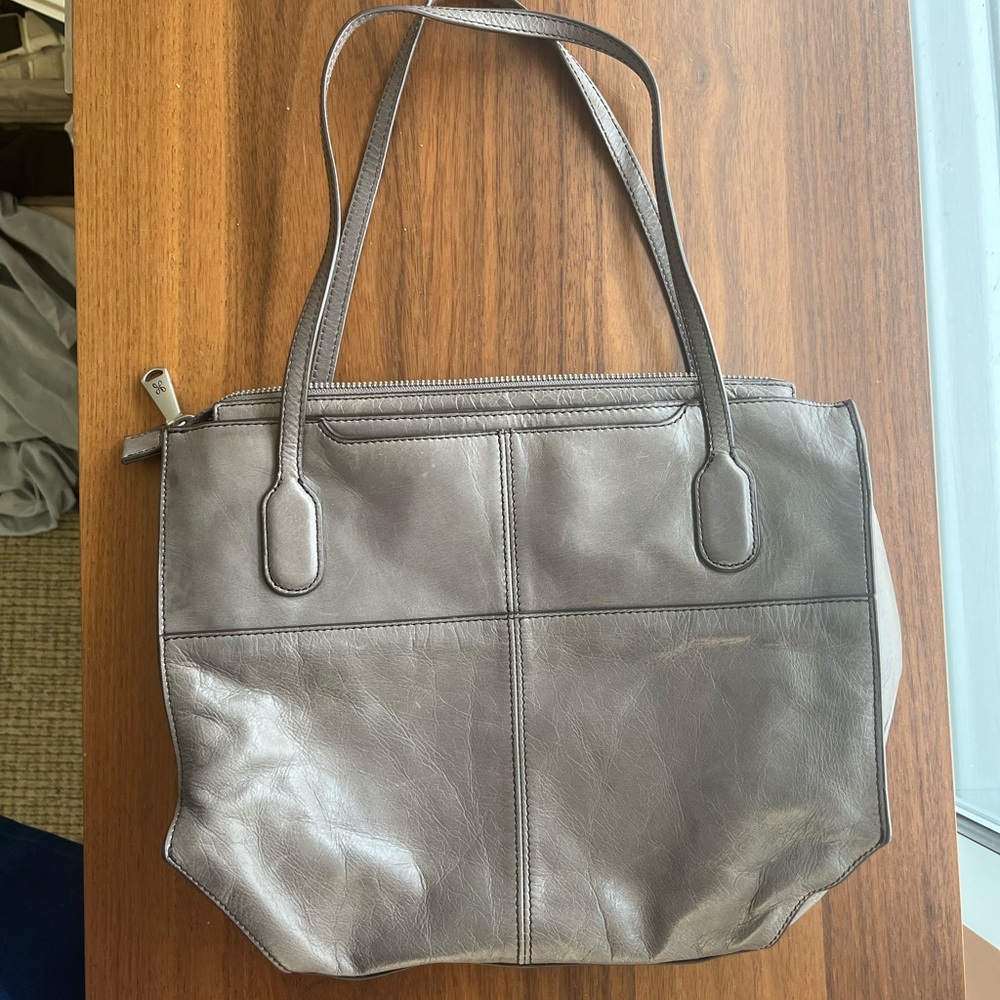 Hobo Friar bag in gray